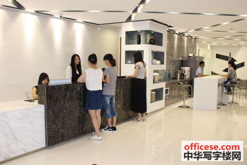 智慧新城業(yè)主直租 無中介費寫字樓，含水電物業(yè)空調(diào)每月僅699元起